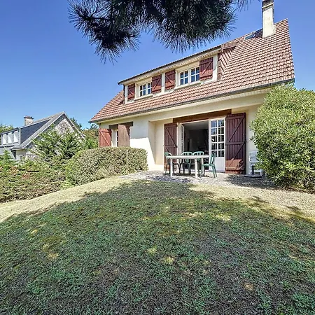 Дом отдыха Maison Avec Terrasse A 100m De La Plage, Jardin Clos, 3 Chambres, Proche Mont Saint-michel - Fr-1-361-457 Жуллувиль-ле-Пен
