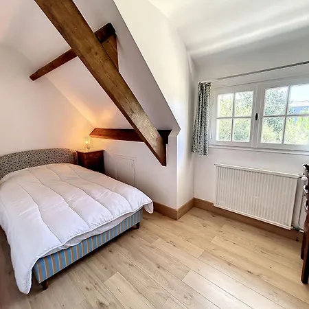 Дом отдыха Maison Avec Terrasse A 100m De La Plage, Jardin Clos, 3 Chambres, Proche Mont Saint-michel - Fr-1-361-457
