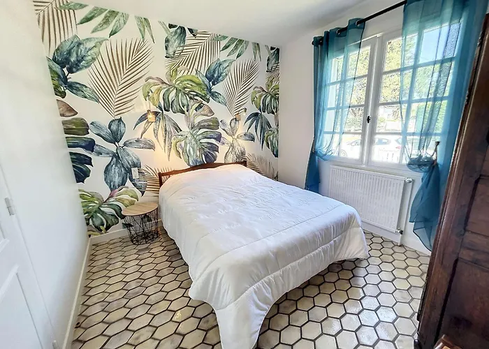 Maison Avec Terrasse A 100m De La Plage, Jardin Clos, 3 Chambres, Proche Mont Saint-michel - Fr-1-361-457 펜션