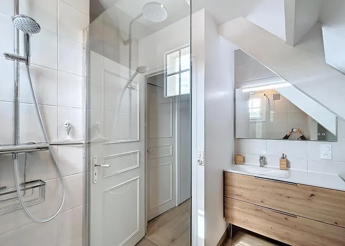 Maison Avec Terrasse A 100m De La Plage, Jardin Clos, 3 Chambres, Proche Mont Saint-michel - Fr-1-361-457 펜션 *