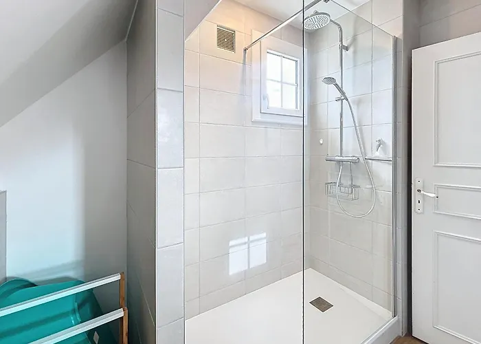 펜션 Maison Avec Terrasse A 100m De La Plage, Jardin Clos, 3 Chambres, Proche Mont Saint-michel - Fr-1-361-457 쥘-루빌-레팡